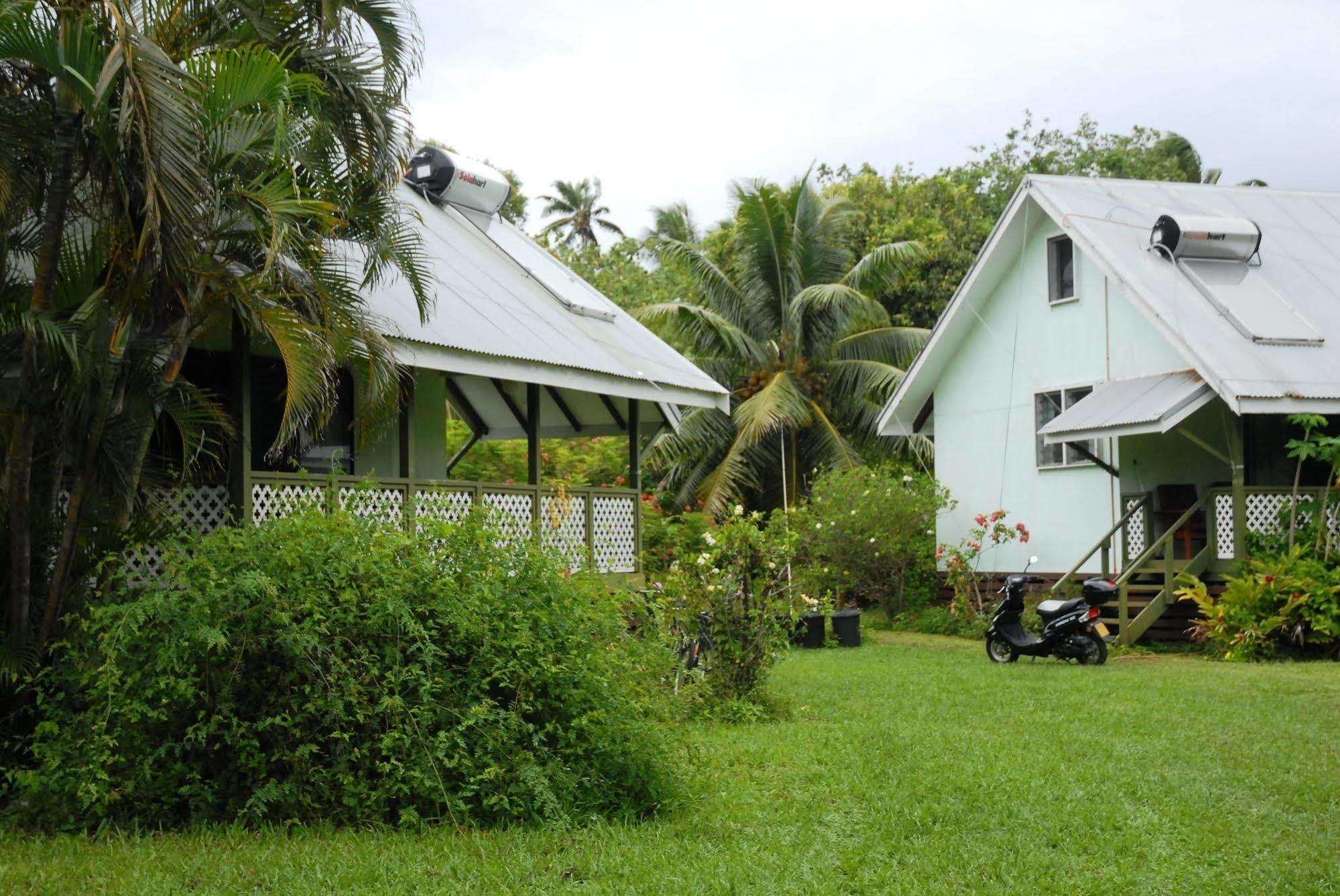 Gina's Garden Lodges Arutanga Buitenkant foto